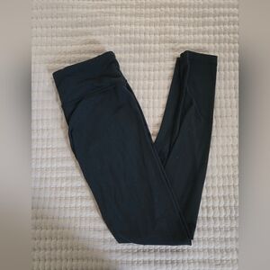 Lululemon Wunder Under 31" Inseam Black Athletic Leggings Size Small/6